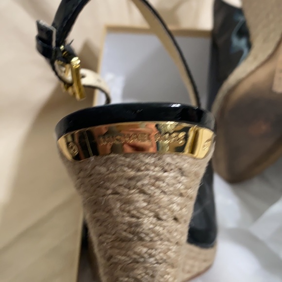 Michael Kors Black Patent  slingback wedges - Picture 10 of 11